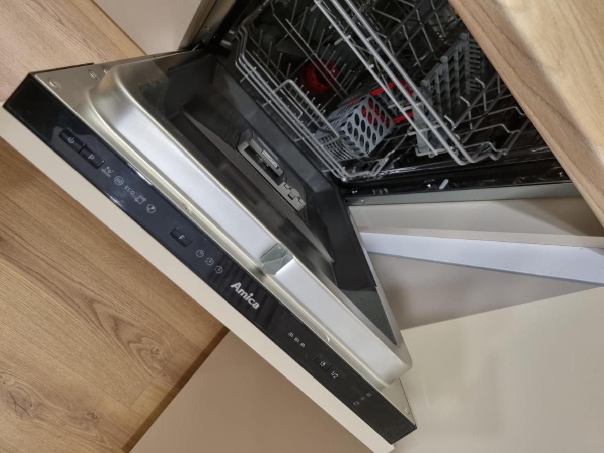 Apartament Sloneczny -Sciegiennego Kielce Esterno foto